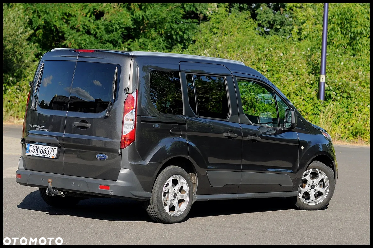 Ford Transit Connect - 16