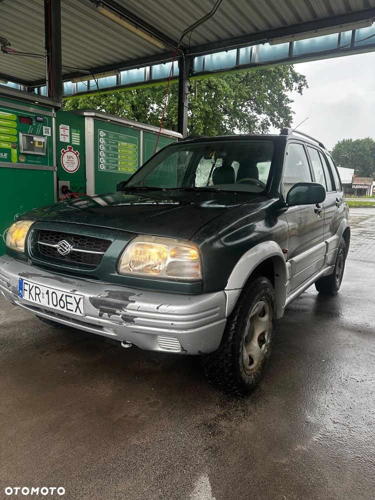 Suzuki Grand Vitara 2.0 - 1