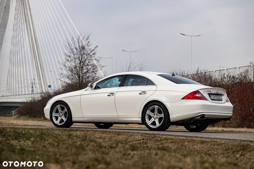 Mercedes-Benz CLS 500 7G-TRONIC - 12
