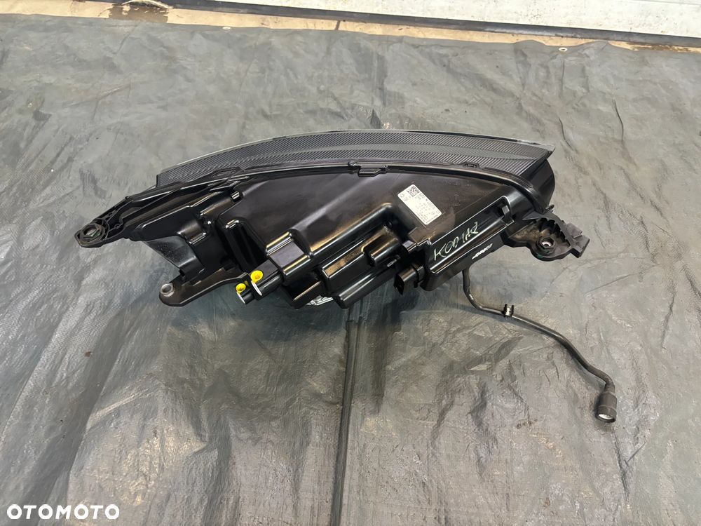 Skoda Kodiaq Lift lampa przód prawa lewa Crystal LED przetwornice 2024r 567941036A 567941035A - 7