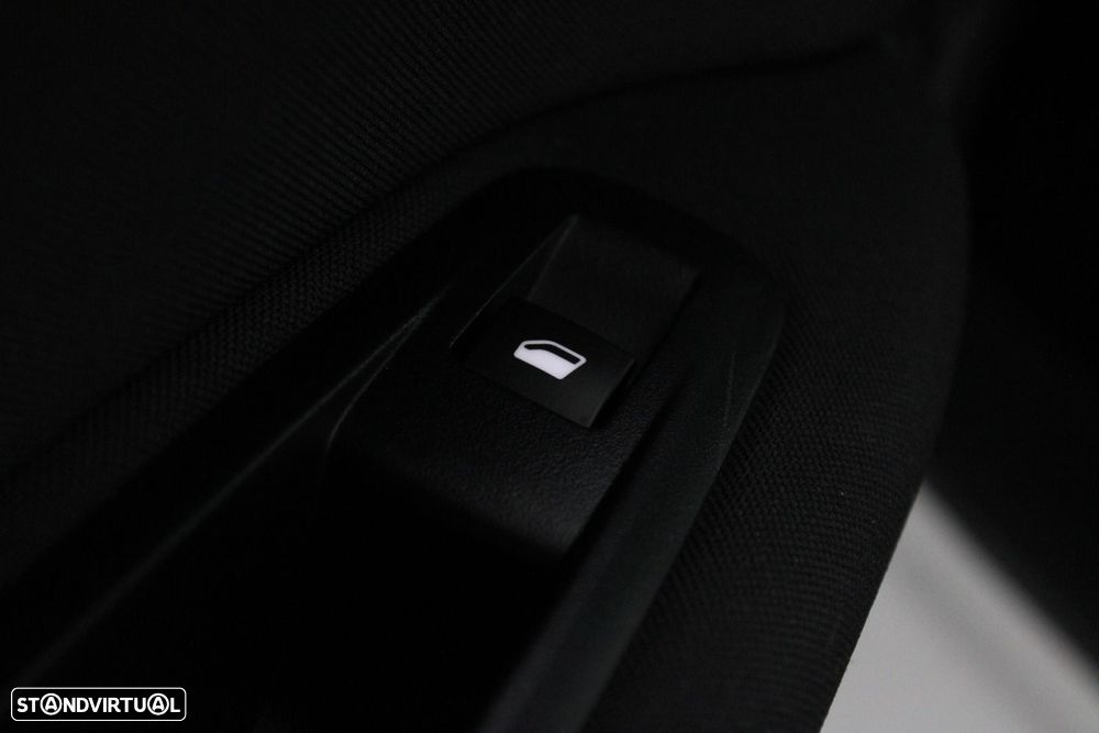 Peugeot 308 1.5 BlueHDi Business Line - 26