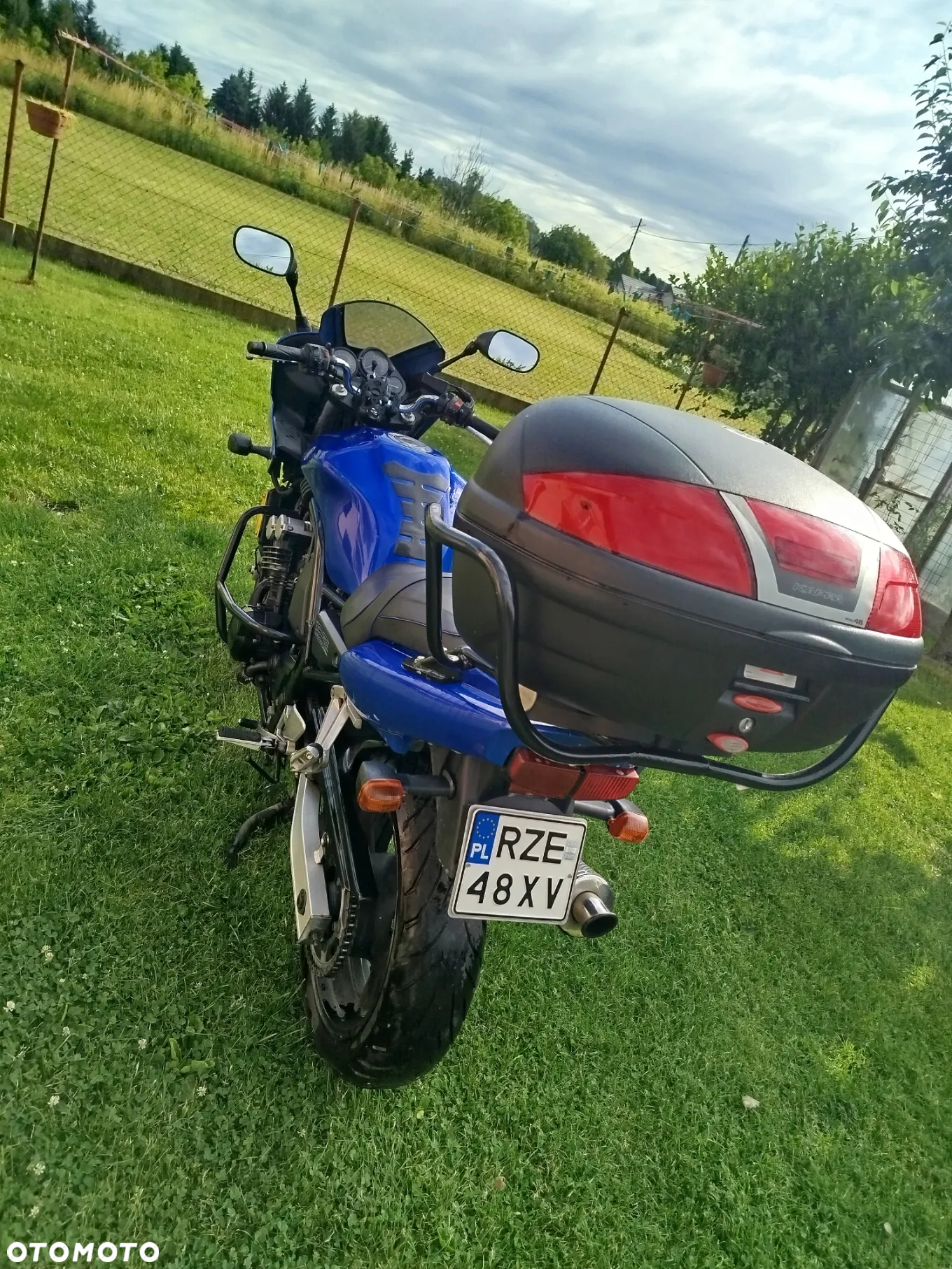 Yamaha FZS - 6