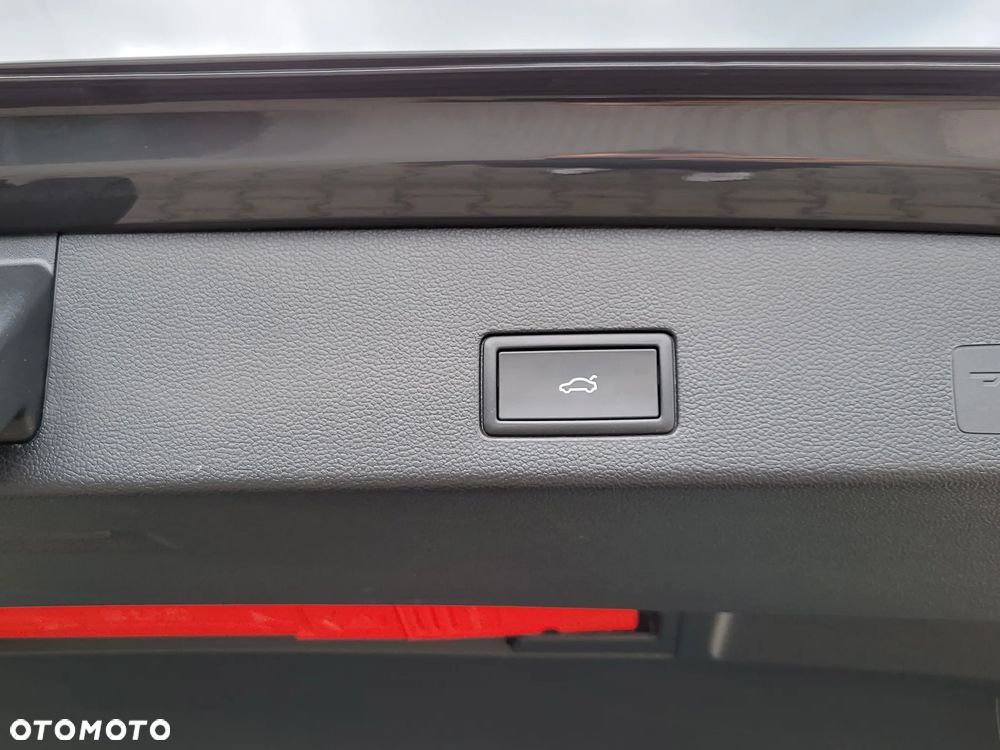 Volkswagen Golf 1.5 eTSI EVO Life DSG - 24
