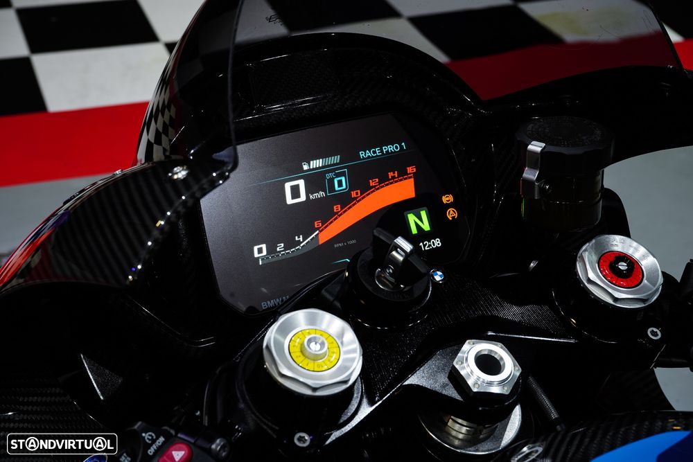 BMW M 1000 RR - 14