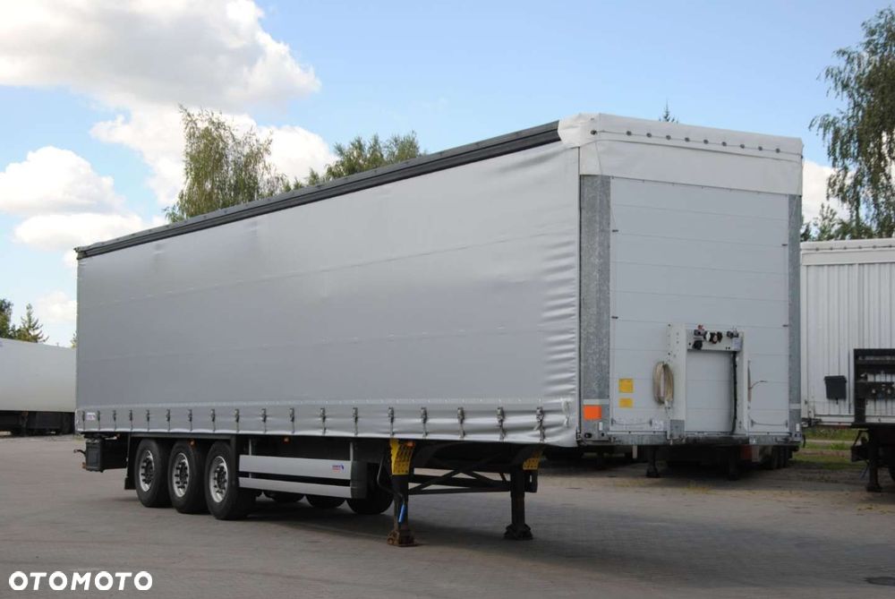 Schmitz Cargobull SCS kurtyna, podnoszona oś - 2