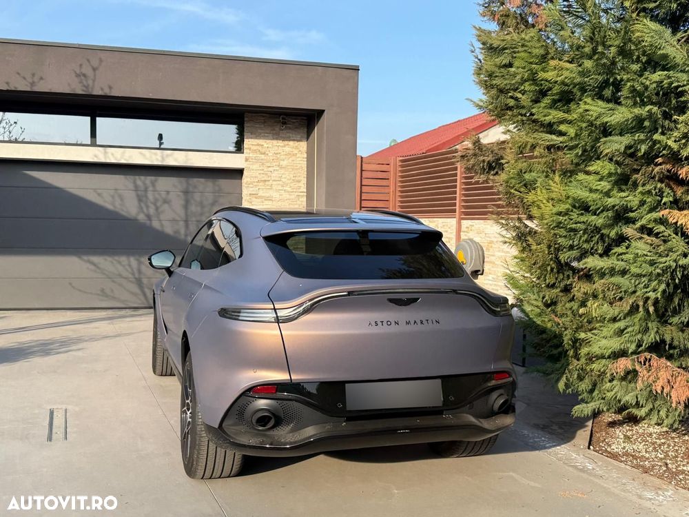 Aston Martin DBX Standard - 9