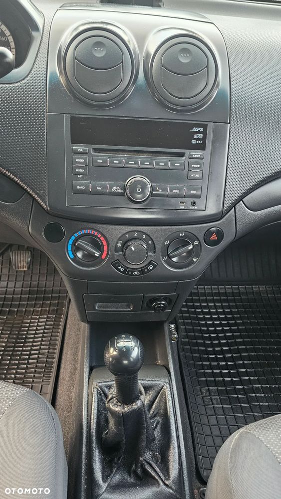 Chevrolet Aveo 1.2 16V LS - 7