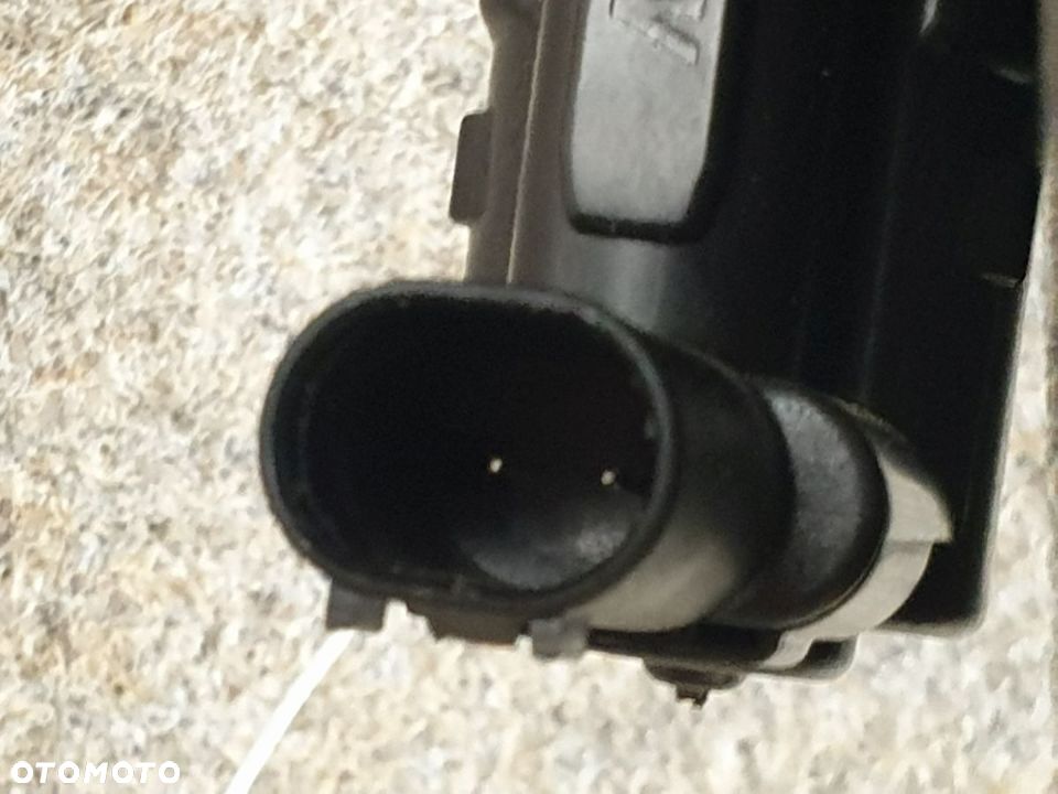 JEEP COMPASS 1.4T od 2018 roku . Klapka Wlewu Paliwa - 17