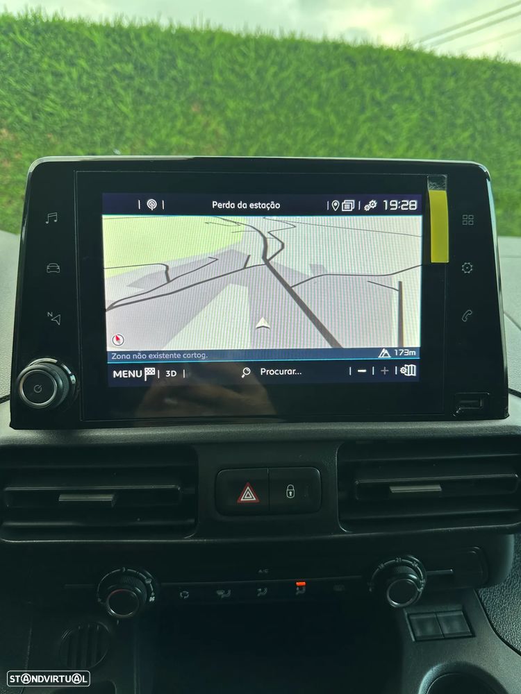 Citroën Berlingo Longa XL GPS Camara de Marcha Atrás IVA DEDUTIVEL - 10