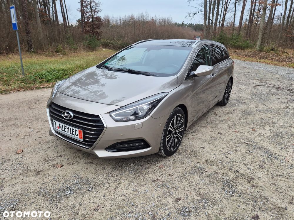 Hyundai i40 Kombi blue 1.7 CRDi DCT Premium - 3