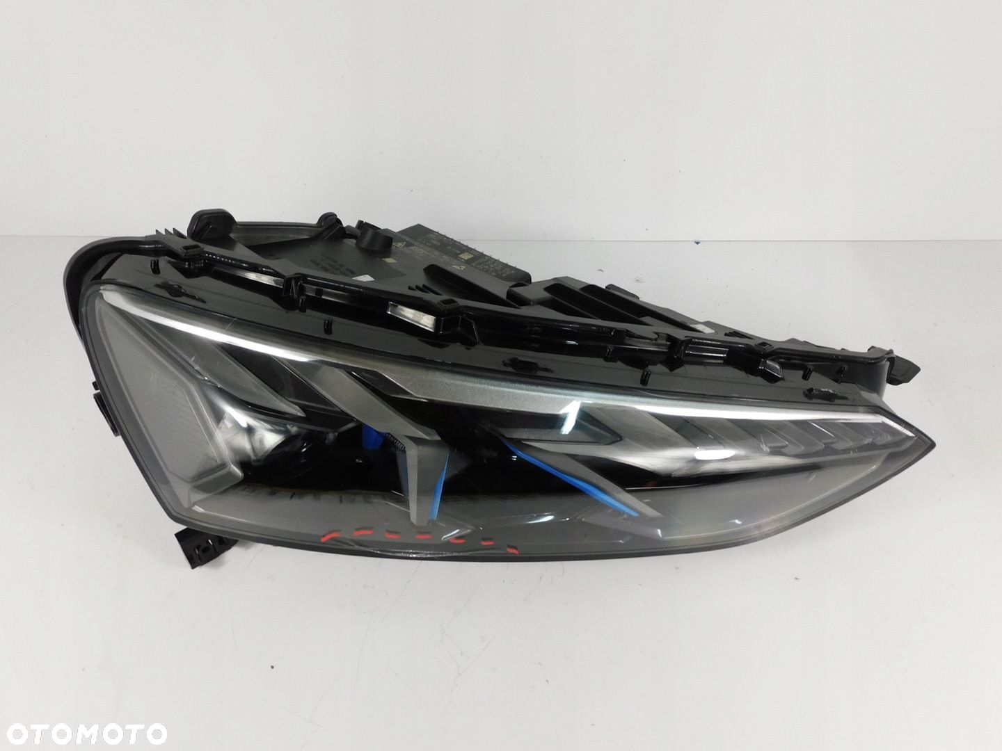 Audi E-tron GT RS Laser Prawy Full Led Prawy Lampa Przednia Prawa 4J3941086 - 4
