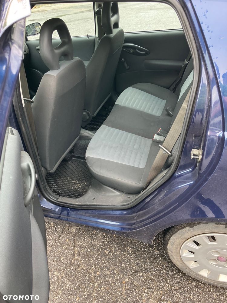 Fiat Punto 1.2 8V Dynamic - 8