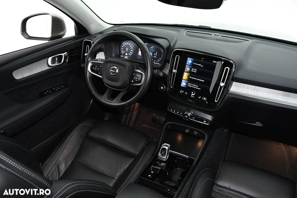 Volvo XC 40 T4 Recharge DKG Inscription - 11