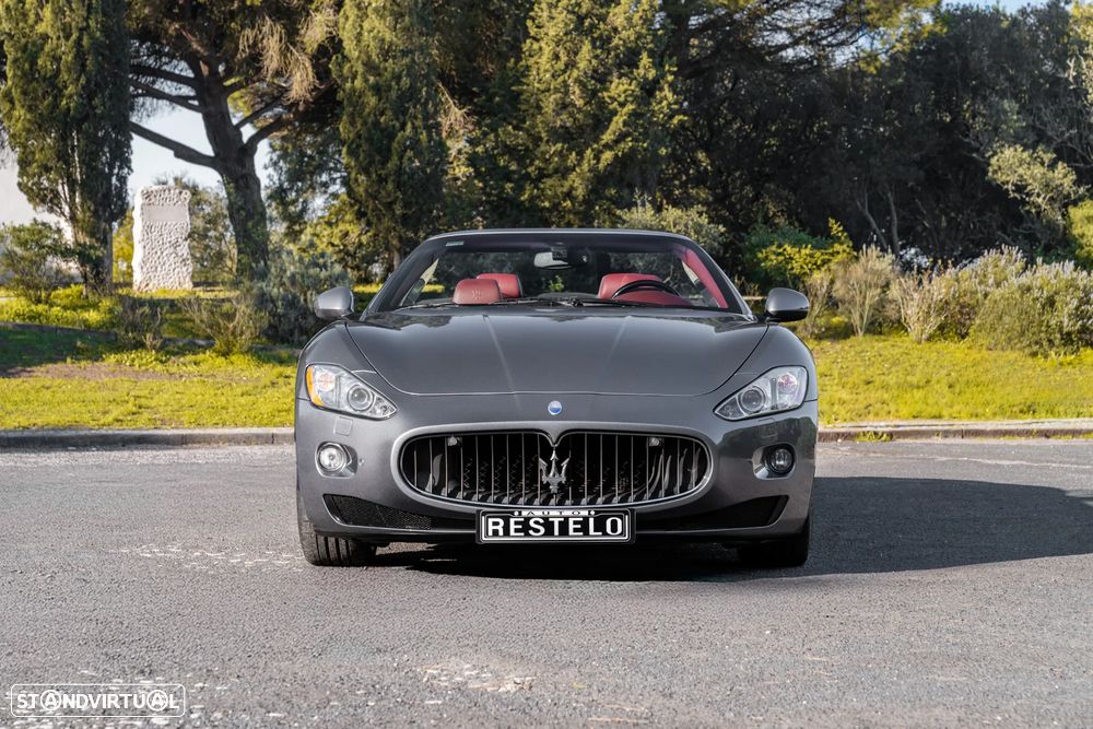 Maserati Grancabrio - 2