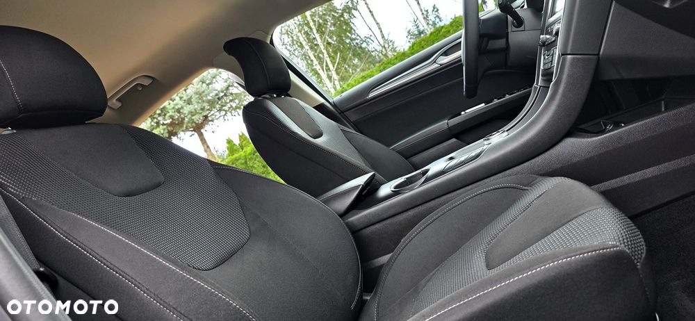 Ford Mondeo 2.0 EcoBlue Titanium - 18