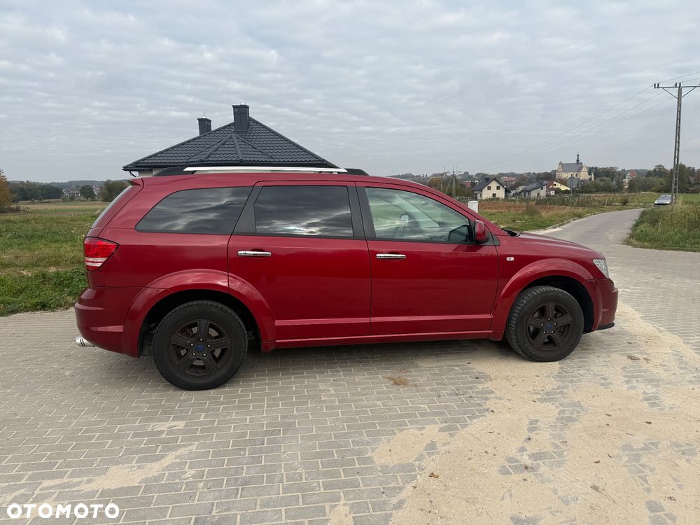 Dodge Journey 2010 photo 3