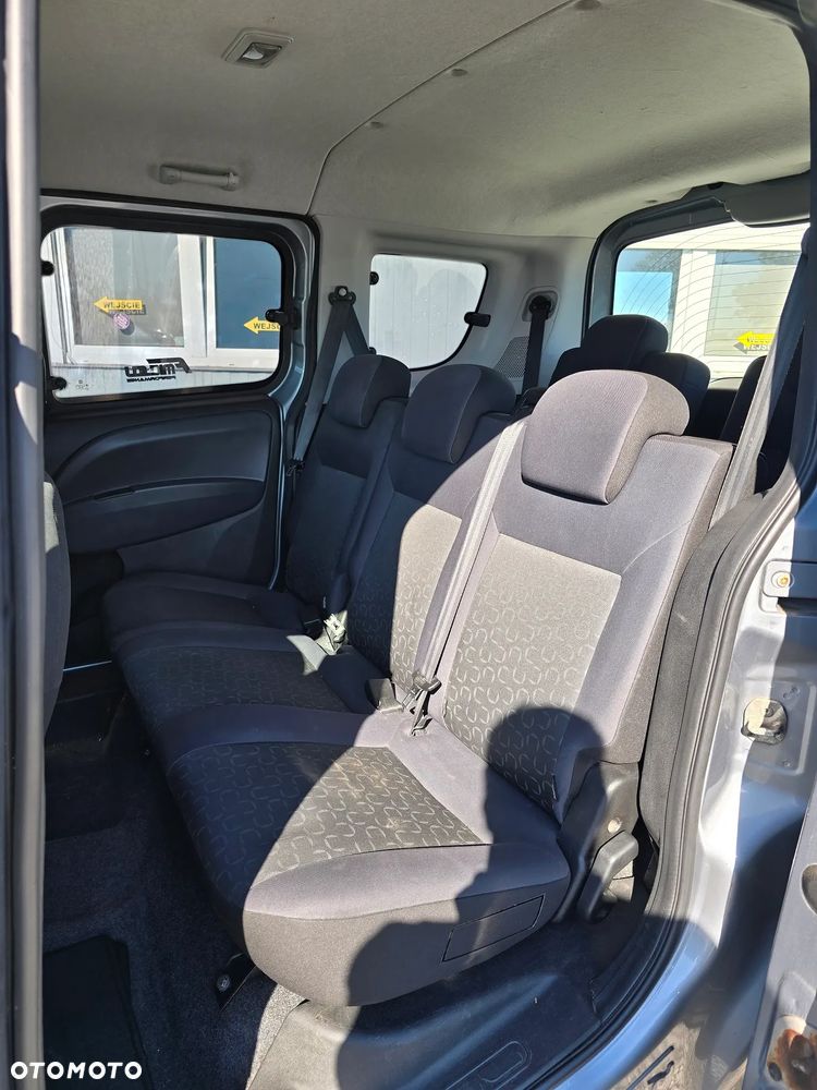 Fiat Doblo - 9