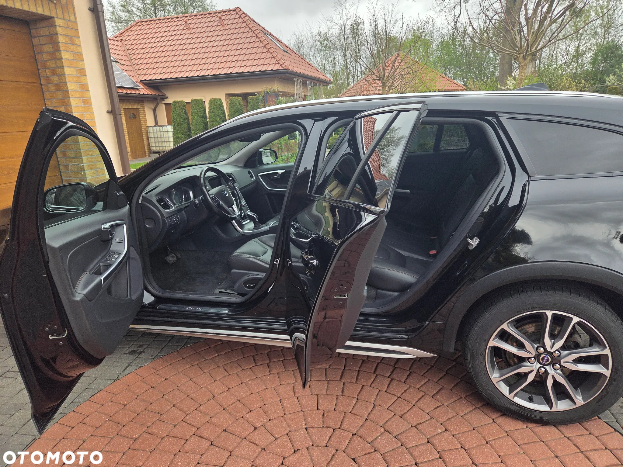 Volvo V60 Cross Country T5 AWD Summum - 10