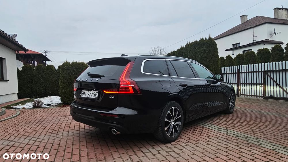 Volvo V60 D3 Momentum Pro - 7