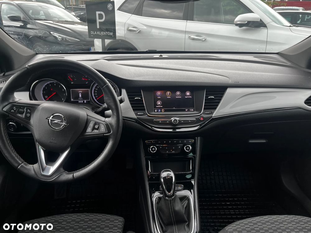Opel Astra 1.2 T 2020 S&S - 11