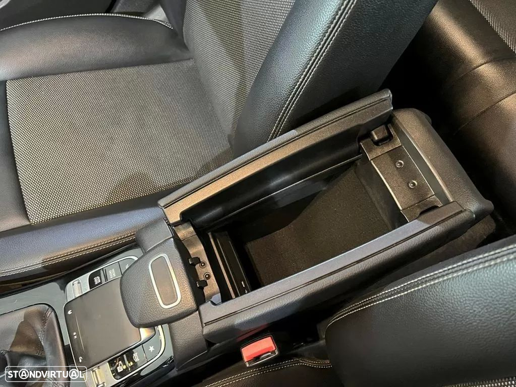 Mercedes-Benz CLA 180 d Shooting Brake Business Solutions - 16