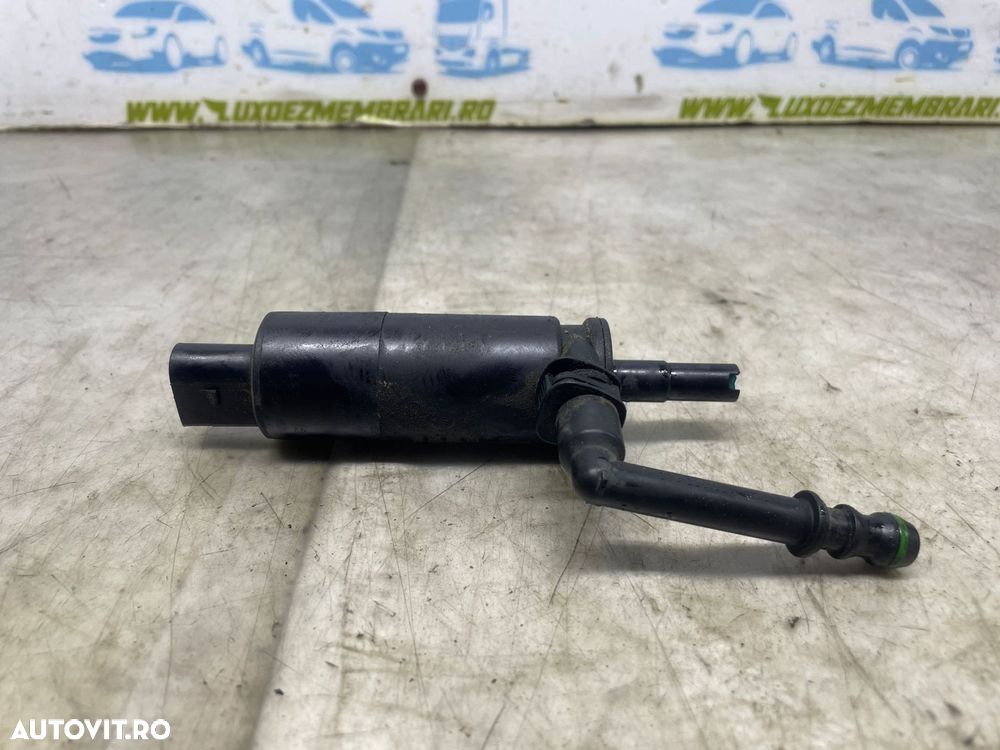 Pompa spalator faruri 3B7955681 2.0 tdi BMN Skoda Octavia 2 [2004 - 2 - 2