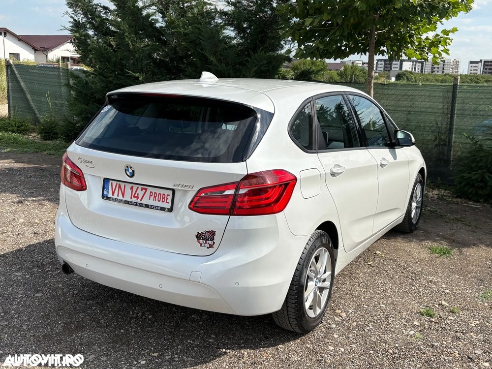 BMW Seria 2 218i Active Tourer - 12