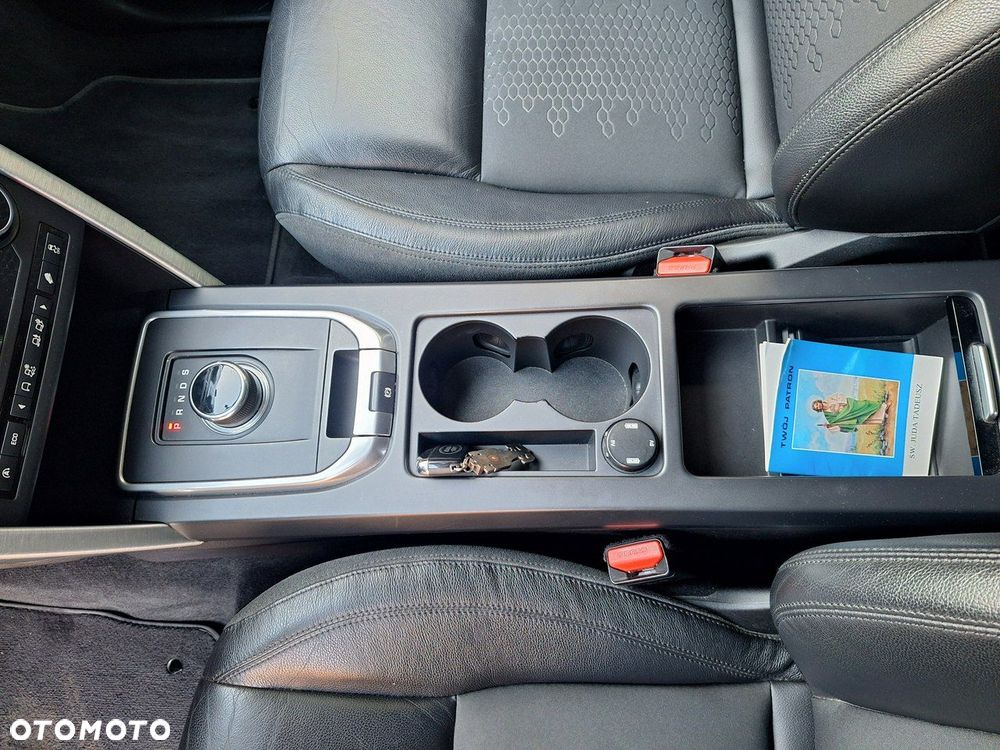 Land Rover Discovery Sport 2.0 TD4 HSE - 19