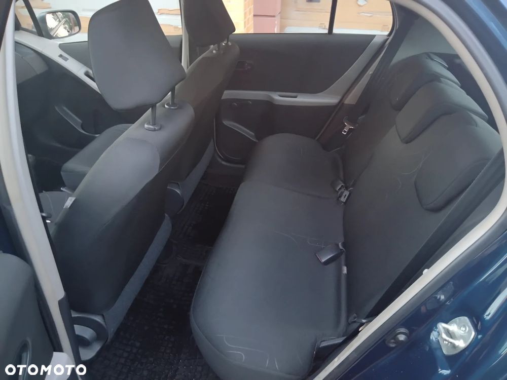 Toyota Yaris 1.0 VVT-i Cool - 9