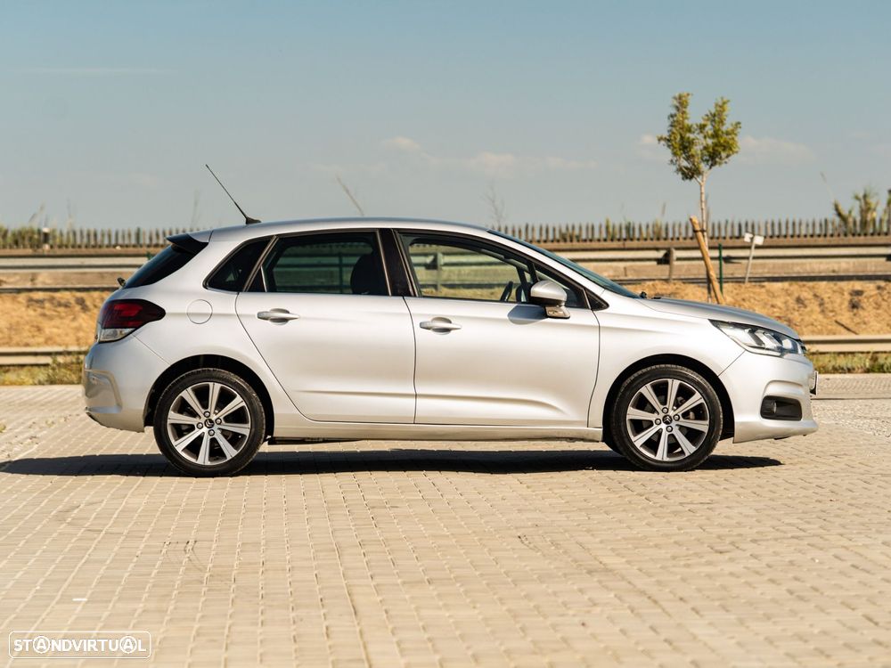 Citroën C4 1.2 PureTech Feel - 23