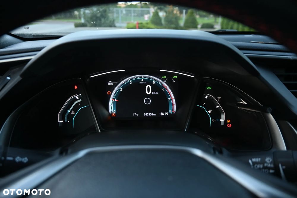 Honda Civic 1.0 i-VTEC Turbo Executive Sport Line - 29