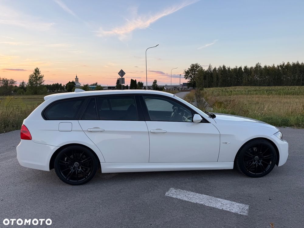 BMW Seria 3 320d DPF - 4