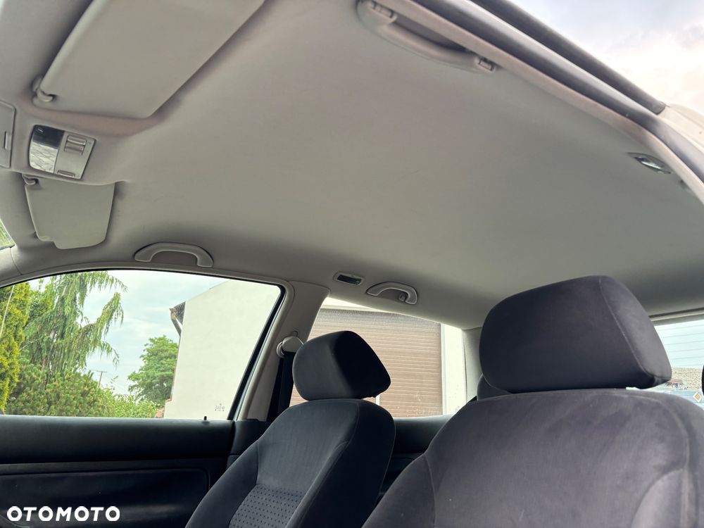 Volkswagen Golf 1.6 Trendline - 21