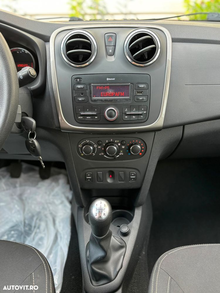 Dacia Sandero 0.9 Stepway - 12