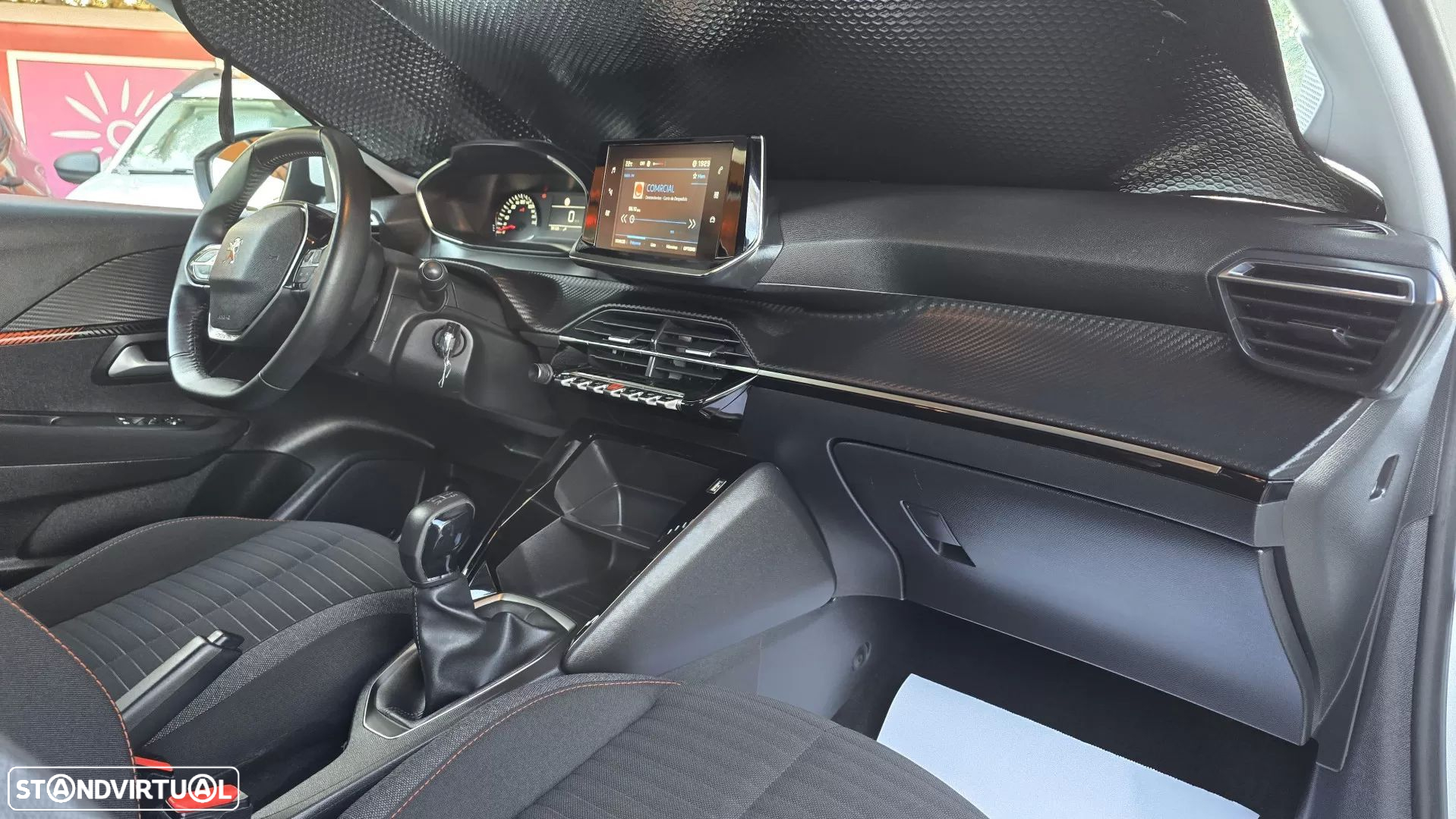 Peugeot 208 1.2 PureTech Active - 17