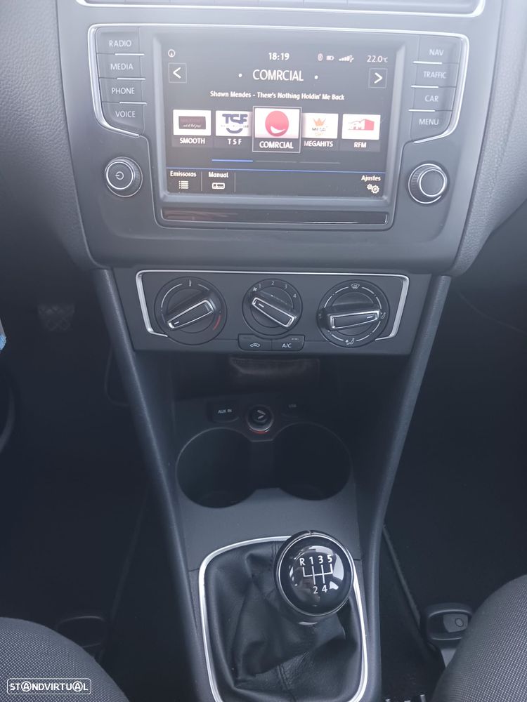 VW Polo 1.4 TDi BlueMotion - 24