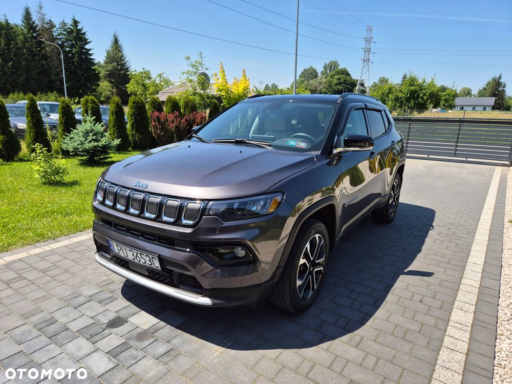 Jeep Compass - 1