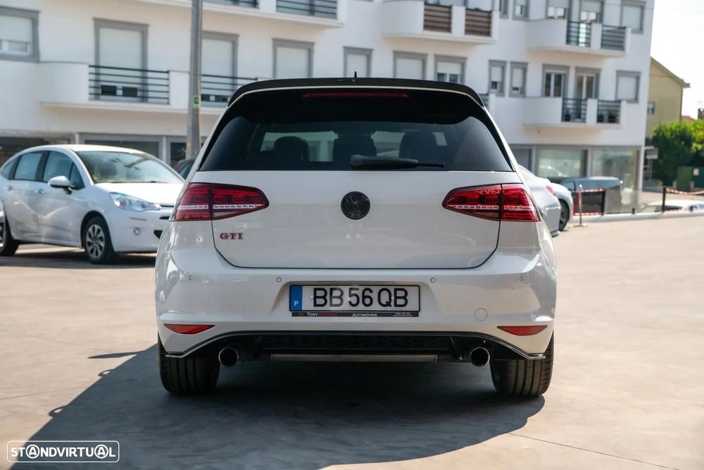 VW Golf 2.0 TSi GTi DSG Performance - 9