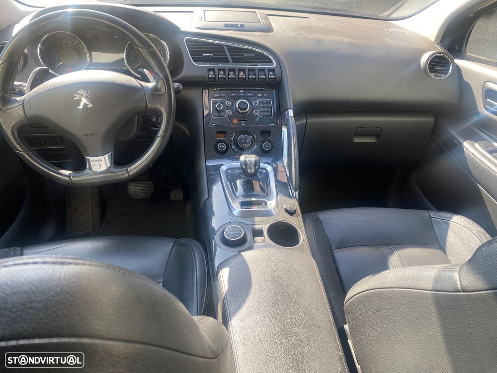 Peugeot 3008 2.0 HDi Hybrid4 - 7