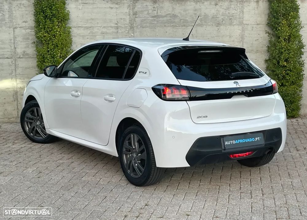 Peugeot 208 1.2 PureTech Allure - 3