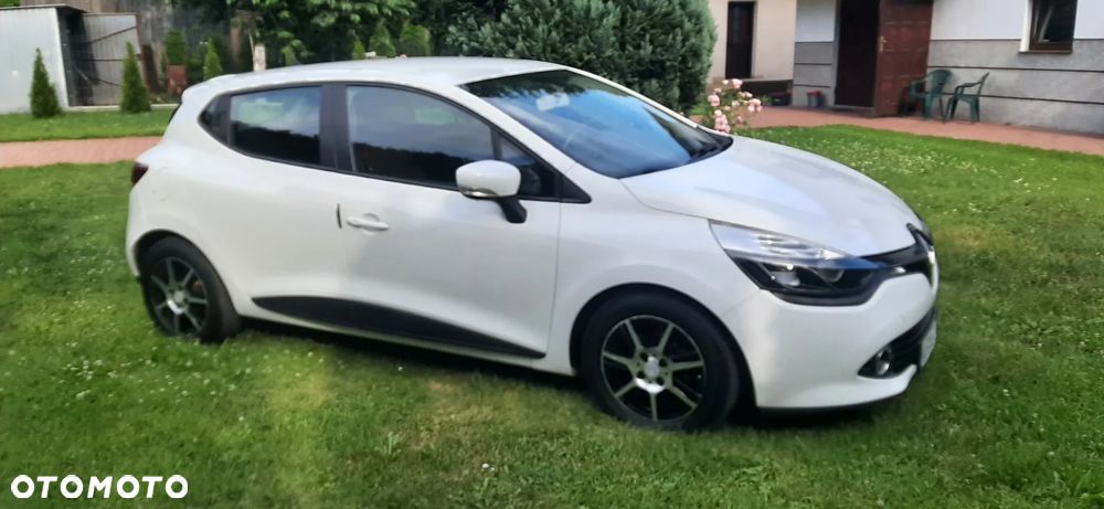 Renault Clio - 18