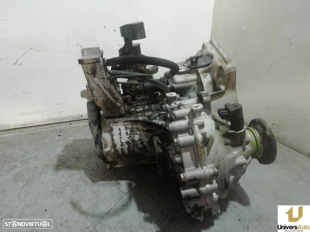 CAIXA VELOCIDADES VOLKSWAGEN GOLF IV 2003 -DEA - 7