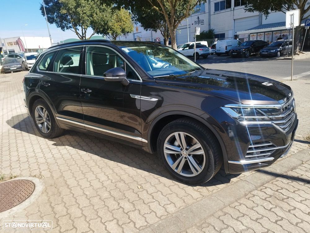 VW Touareg 3.0 TDI V6 Elegance Plus