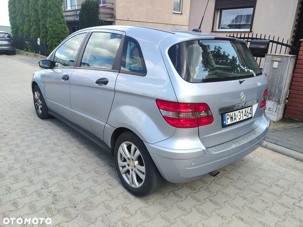 Mercedes-Benz Klasa B 200 Autotronic - 4