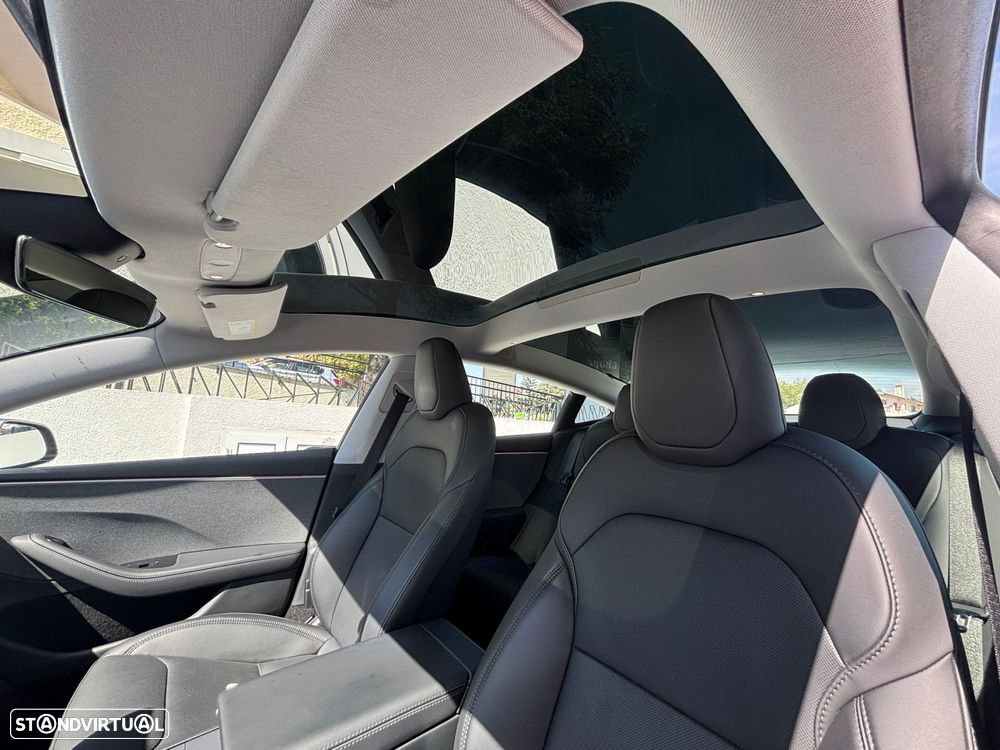 Tesla Model 3 Tração Traseira Premium - 19