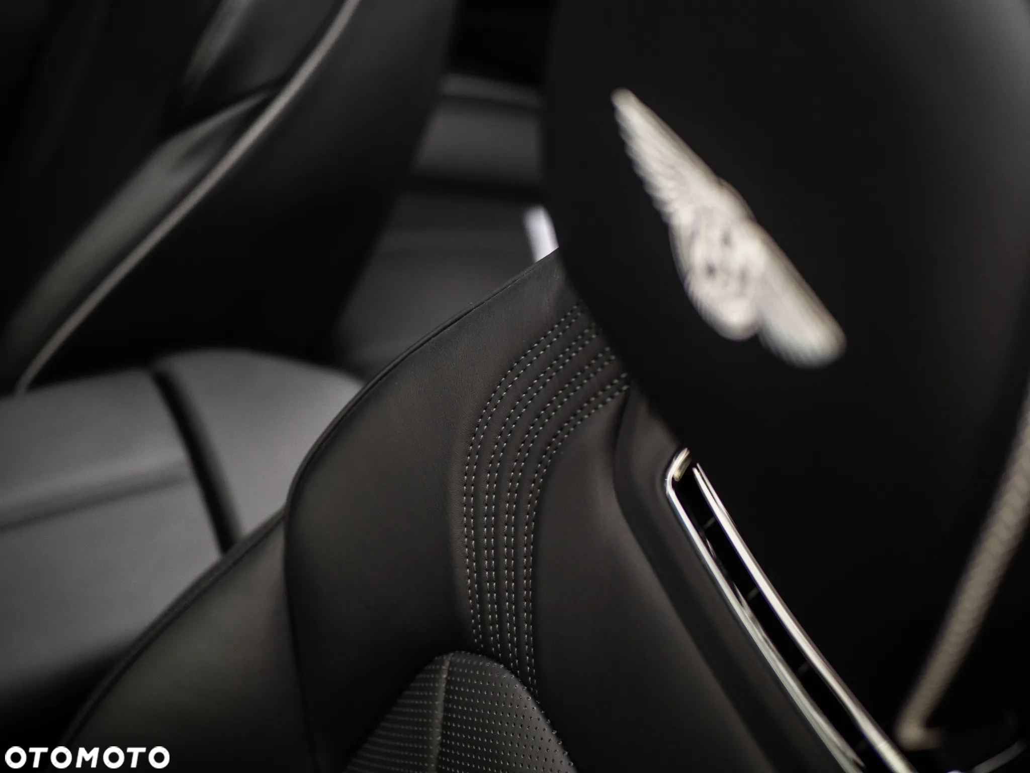 Bentley Continental GT V8 S - 30