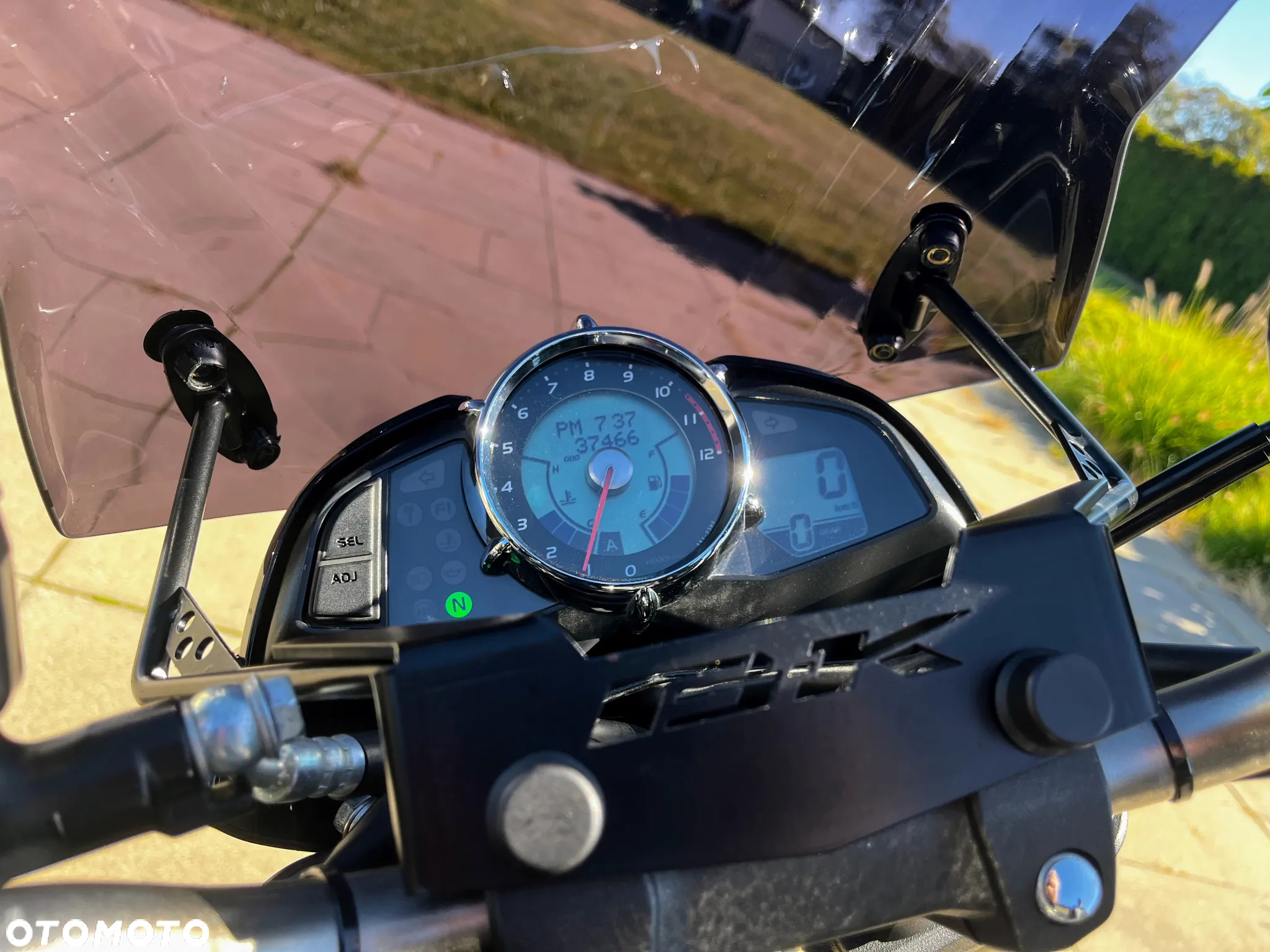 Suzuki GSX - 15
