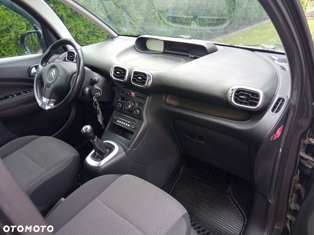 Citroën C3 Picasso 1.6i Exclusive - 19