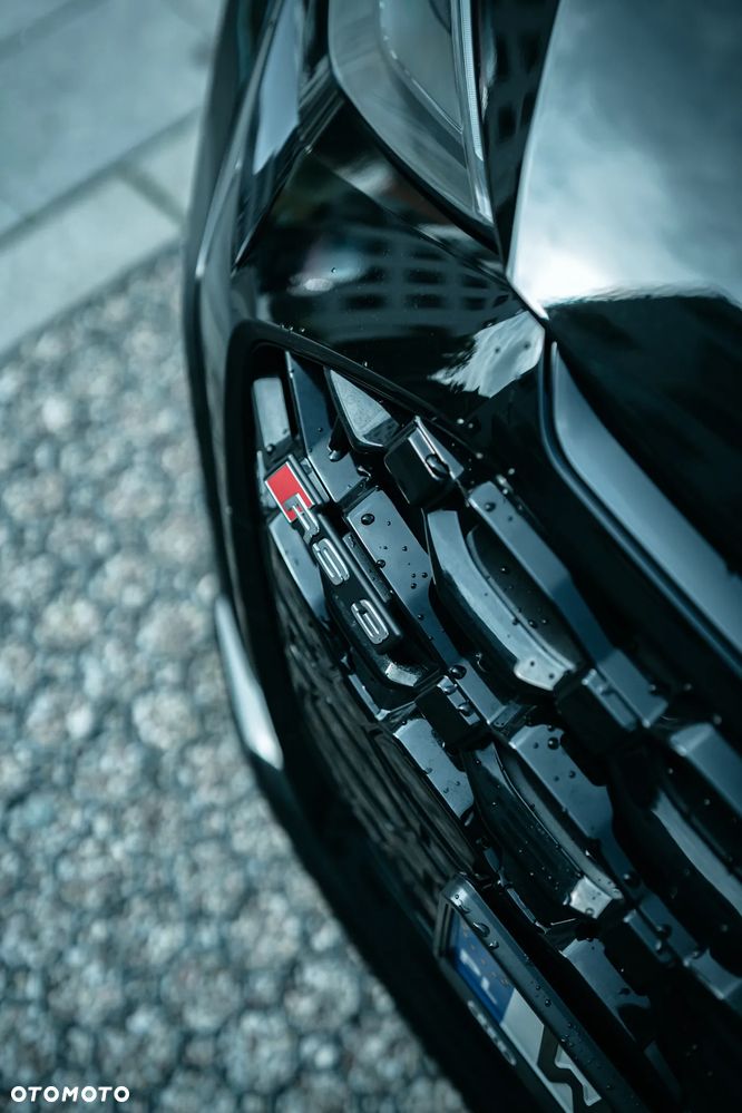 Audi RS3 Sportback TFSI quattro S tronic - 4