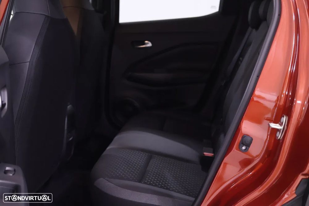 Nissan Juke 1.6 Hybrid N-Connecta - 17
